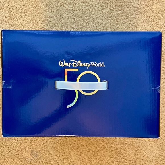 DISNEY PARK EXCLUSIVE LIMITED EDITION 50 ANNIVERSARY LIGHT UP CINDERELLA… - Picture 14 of 16